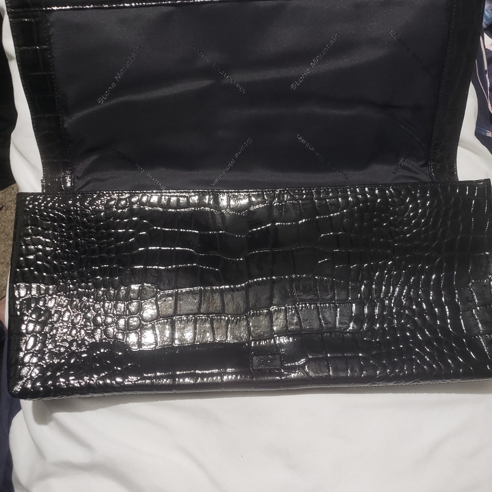 Black Patent Clutch